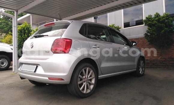 Nunua Ilio tumika Volkswagen Polo Silver Gari ndani ya Manzini nchini Manzini Nunua Ilio tumika Volkswagen Polo Silver Gari ndani ya Manzini nchini Manzini