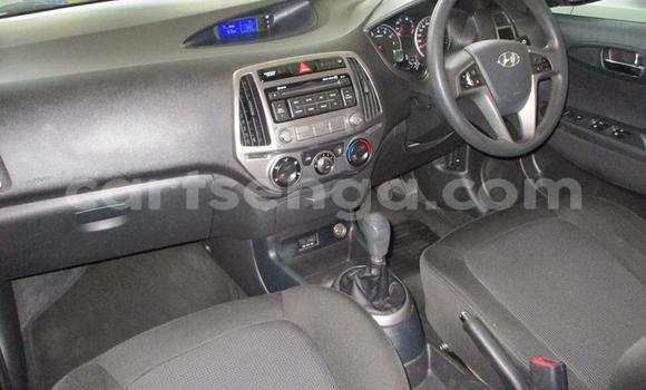 Nunua Ilio tumika Hyundai i20 White Gari ndani ya Manzini nchini Manzini Nunua Ilio tumika Hyundai i20 White Gari ndani ya Manzini nchini Manzini