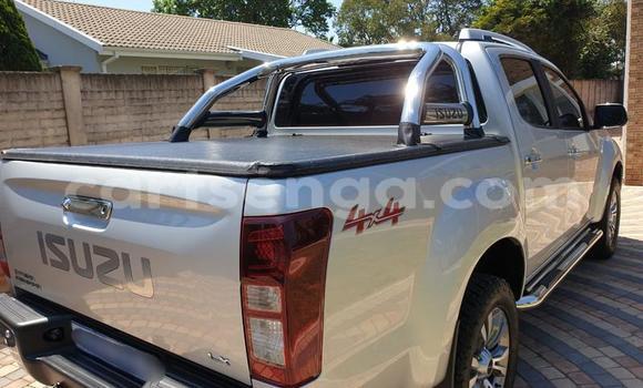 Buy Used Isuzu KB Silver Car in Mbabane in Manzini Buy Used Isuzu KB Silver Car in Mbabane in Manzini