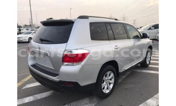 Buy Import Toyota Highlander Other Car in Import - Dubai in Hhohho Buy Import Toyota Highlander Other Car in Import - Dubai in Hhohho