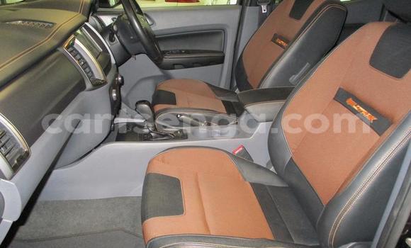 Nunua Ilio tumika Ford Ranger Black Gari ndani ya Ezulwini nchini Hhohho Nunua Ilio tumika Ford Ranger Black Gari ndani ya Ezulwini nchini Hhohho