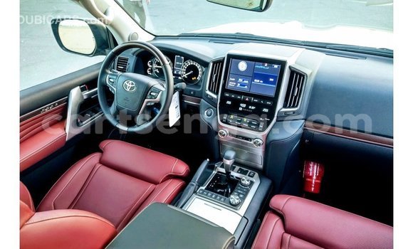 Buy Import Toyota Land Cruiser Black Car in Import - Dubai in Hhohho Buy Import Toyota Land Cruiser Black Car in Import - Dubai in Hhohho