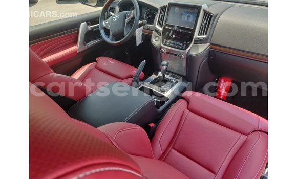 Buy Import Toyota Land Cruiser Black Car in Import - Dubai in Hhohho Buy Import Toyota Land Cruiser Black Car in Import - Dubai in Hhohho