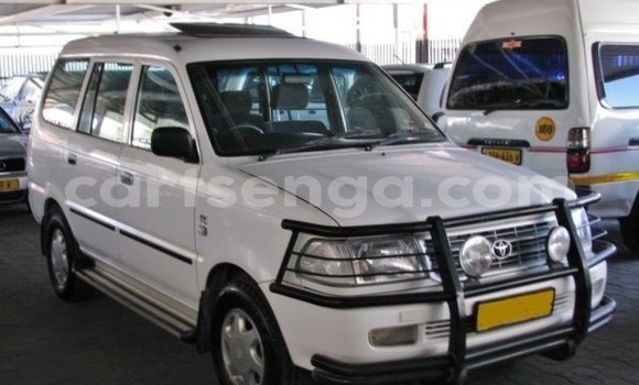 Buy Used Toyota Corolla II White Car in Ezulwini in Hhohho Buy Used Toyota Corolla II White Car in Ezulwini in Hhohho