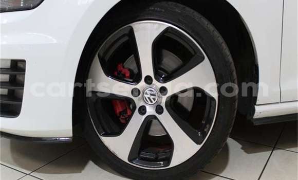Nunua Ilio tumika Volkswagen Golf GTI White Gari ndani ya Manzini nchini Manzini Nunua Ilio tumika Volkswagen Golf GTI White Gari ndani ya Manzini nchini Manzini