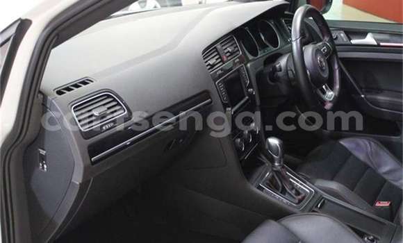 Nunua Ilio tumika Volkswagen Golf GTI White Gari ndani ya Manzini nchini Manzini Nunua Ilio tumika Volkswagen Golf GTI White Gari ndani ya Manzini nchini Manzini