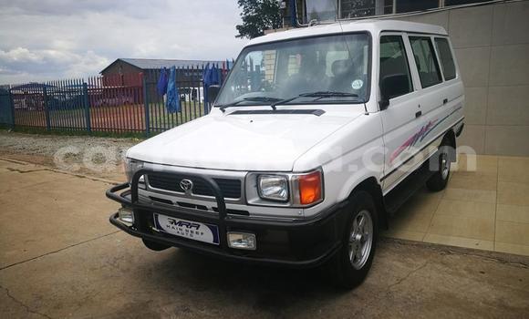 Acheter Occasion Voiture Toyota Vios Gris à Ezulwini, Hhohho Acheter Occasion Voiture Toyota Vios Gris à Ezulwini, Hhohho