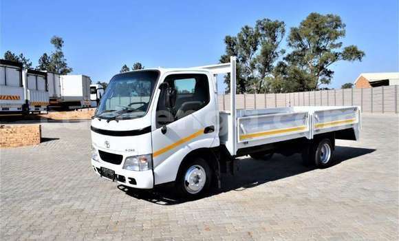 Acheter Occasion Voiture Toyota Dyna Blanc à Ezulwini, Hhohho Acheter Occasion Voiture Toyota Dyna Blanc à Ezulwini, Hhohho