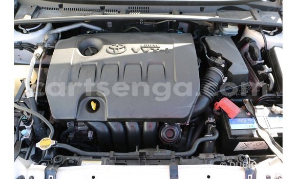 Acheter Import Voiture Toyota Corolla Blanc à Import - Dubai, Hhohho Acheter Import Voiture Toyota Corolla Blanc à Import - Dubai, Hhohho