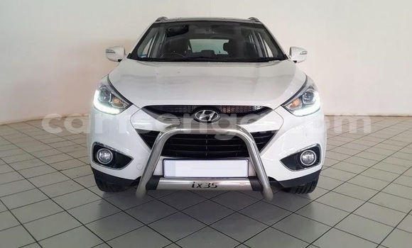 Acheter Occasion Voiture Hyundai ix35 Blanc à Ezulwini, Hhohho Acheter Occasion Voiture Hyundai ix35 Blanc à Ezulwini, Hhohho