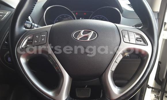 Acheter Occasion Voiture Hyundai ix35 Blanc à Ezulwini, Hhohho Acheter Occasion Voiture Hyundai ix35 Blanc à Ezulwini, Hhohho