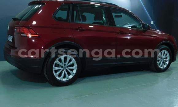 Acheter Occasion Voiture Volkswagen Tiguan Rouge à Big Bend, Lubombo District Acheter Occasion Voiture Volkswagen Tiguan Rouge à Big Bend, Lubombo District