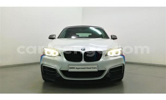 Acheter Occasion Voiture BMW M2 Blanc à Ezulwini, Hhohho Acheter Occasion Voiture BMW M2 Blanc à Ezulwini, Hhohho