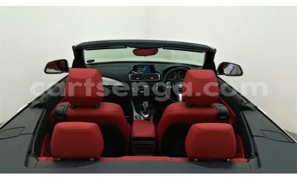 Acheter Occasion Voiture BMW M2 Blanc à Ezulwini, Hhohho Acheter Occasion Voiture BMW M2 Blanc à Ezulwini, Hhohho