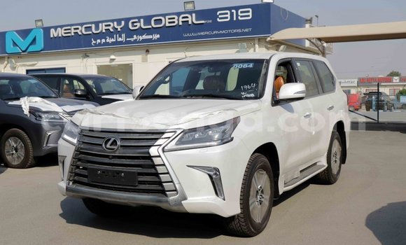 Nunua Imported Lexus LX White Gari ndani ya Import - Dubai nchini Hhohho Nunua Imported Lexus LX White Gari ndani ya Import - Dubai nchini Hhohho