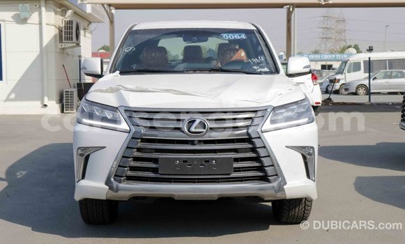 Nunua Imported Lexus LX White Gari ndani ya Import - Dubai nchini Hhohho Nunua Imported Lexus LX White Gari ndani ya Import - Dubai nchini Hhohho