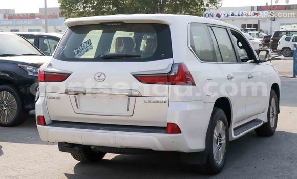 Nunua Imported Lexus LX White Gari ndani ya Import - Dubai nchini Hhohho Nunua Imported Lexus LX White Gari ndani ya Import - Dubai nchini Hhohho