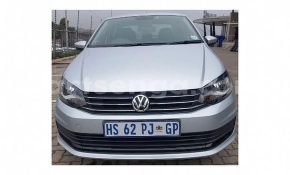 Nunua Ilio tumika Volkswagen Polo Silver Gari ndani ya Bulembu nchini Hhohho Nunua Ilio tumika Volkswagen Polo Silver Gari ndani ya Bulembu nchini Hhohho