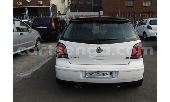 Acheter Occasion Voiture Volkswagen Polo Blanc à Ezulwini, Hhohho Acheter Occasion Voiture Volkswagen Polo Blanc à Ezulwini, Hhohho