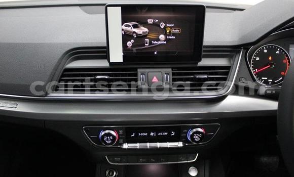 Nunua Ilio tumika Audi Q5 Blue Gari ndani ya Mbabane nchini Manzini Nunua Ilio tumika Audi Q5 Blue Gari ndani ya Mbabane nchini Manzini