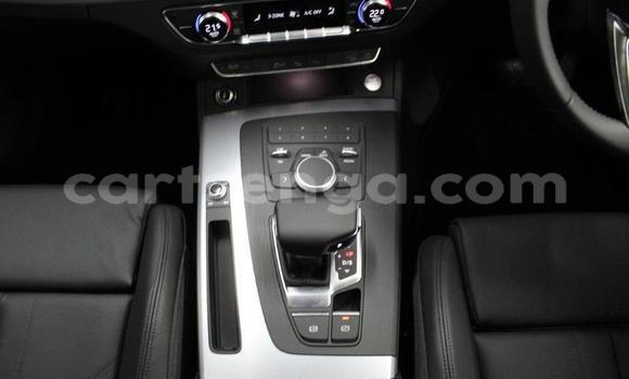 Nunua Ilio tumika Audi Q5 Blue Gari ndani ya Mbabane nchini Manzini Nunua Ilio tumika Audi Q5 Blue Gari ndani ya Mbabane nchini Manzini