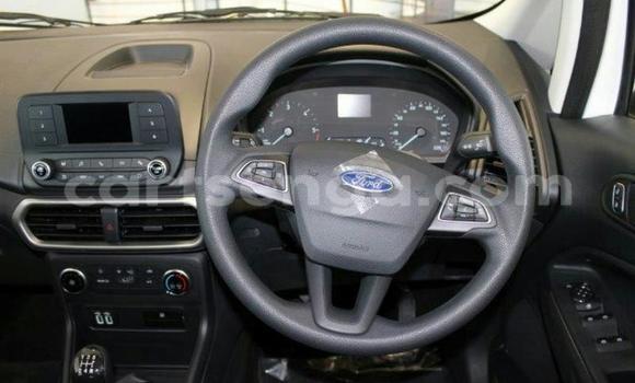 Nunua Ilio tumika Ford EcoSport White Gari ndani ya Mbabane nchini Manzini Nunua Ilio tumika Ford EcoSport White Gari ndani ya Mbabane nchini Manzini