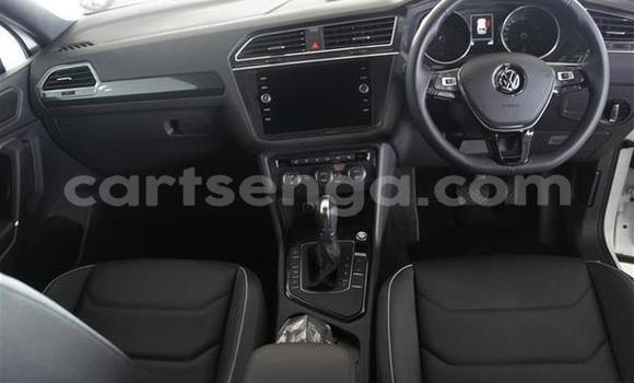 Acheter Occasion Voiture Volkswagen Tiguan Blanc à Ezulwini, Hhohho Acheter Occasion Voiture Volkswagen Tiguan Blanc à Ezulwini, Hhohho