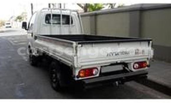 Acheter Occasion Voiture Hyundai H1 Blanc à Ezulwini, Hhohho Acheter Occasion Voiture Hyundai H1 Blanc à Ezulwini, Hhohho