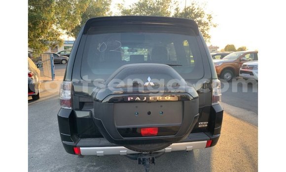Nunua Imported Mitsubishi Pajero Black Gari ndani ya Import - Dubai nchini Hhohho Nunua Imported Mitsubishi Pajero Black Gari ndani ya Import - Dubai nchini Hhohho