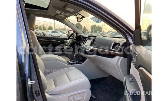 Buy Import Toyota Highlander Blue Car in Import - Dubai in Hhohho Buy Import Toyota Highlander Blue Car in Import - Dubai in Hhohho