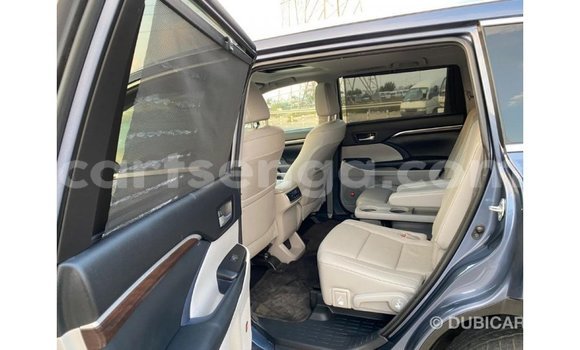 Buy Import Toyota Highlander Blue Car in Import - Dubai in Hhohho Buy Import Toyota Highlander Blue Car in Import - Dubai in Hhohho
