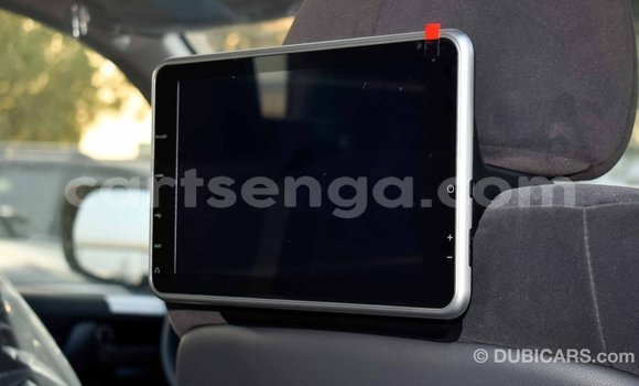 Buy Import Toyota Land Cruiser White Car in Import - Dubai in Hhohho Buy Import Toyota Land Cruiser White Car in Import - Dubai in Hhohho