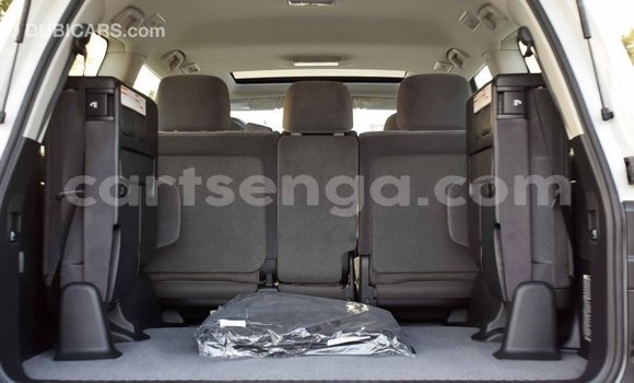 Buy Import Toyota Land Cruiser White Car in Import - Dubai in Hhohho Buy Import Toyota Land Cruiser White Car in Import - Dubai in Hhohho