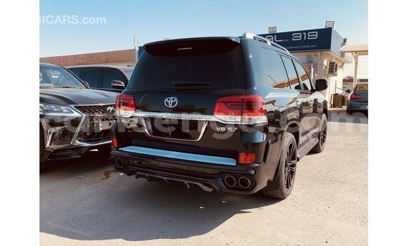 Buy Import Toyota Land Cruiser Black Car in Import - Dubai in Hhohho Buy Import Toyota Land Cruiser Black Car in Import - Dubai in Hhohho