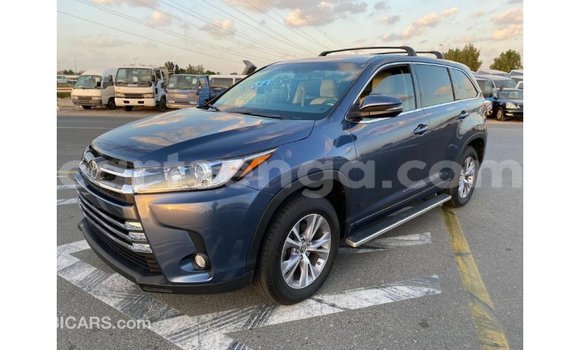 Buy Import Toyota Highlander Blue Car in Import - Dubai in Hhohho Buy Import Toyota Highlander Blue Car in Import - Dubai in Hhohho