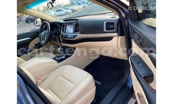 Buy Import Toyota Highlander Blue Car in Import - Dubai in Hhohho Buy Import Toyota Highlander Blue Car in Import - Dubai in Hhohho