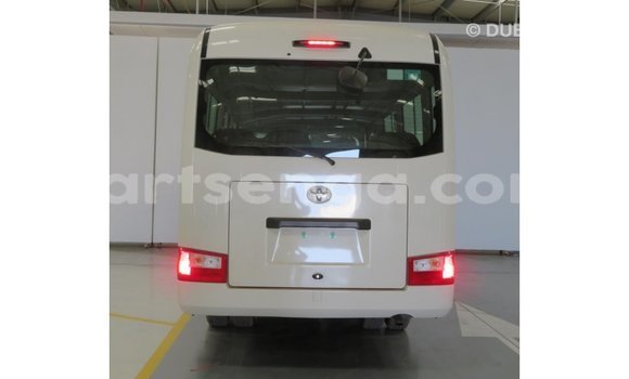 Nunua Imported Toyota Coaster White Gari ndani ya Import - Dubai nchini Hhohho Nunua Imported Toyota Coaster White Gari ndani ya Import - Dubai nchini Hhohho