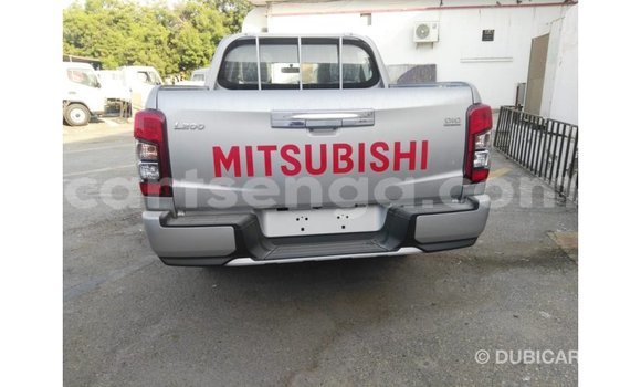 Nunua Imported Mitsubishi L200 Other Gari ndani ya Import - Dubai nchini Hhohho Nunua Imported Mitsubishi L200 Other Gari ndani ya Import - Dubai nchini Hhohho