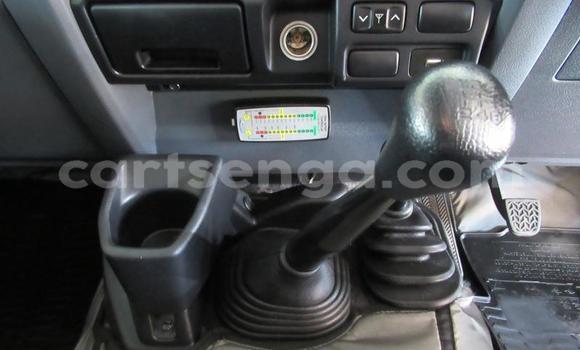 Buy Used Toyota Land Cruiser White Car in Ezulwini in Hhohho Buy Used Toyota Land Cruiser White Car in Ezulwini in Hhohho