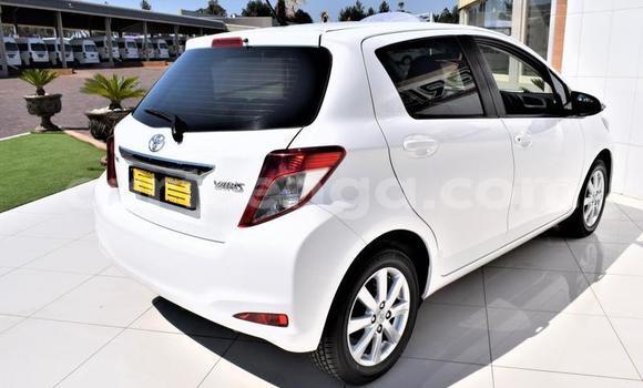 Buy Used Toyota Yaris White Car in Ezulwini in Hhohho Buy Used Toyota Yaris White Car in Ezulwini in Hhohho