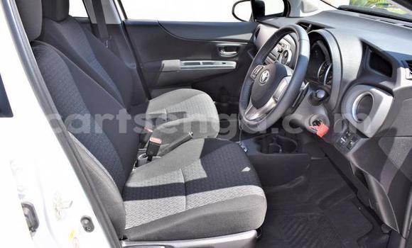 Buy Used Toyota Yaris White Car in Ezulwini in Hhohho Buy Used Toyota Yaris White Car in Ezulwini in Hhohho