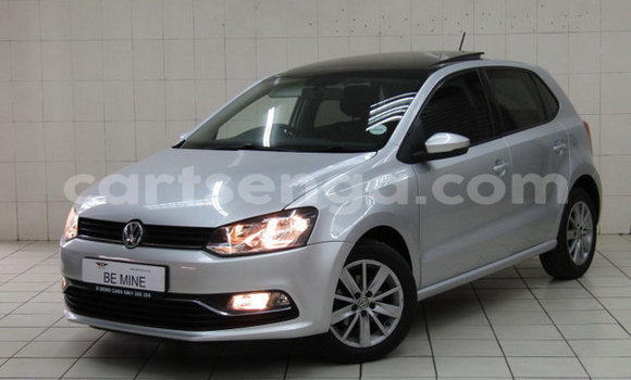 Nunua Ilio tumika Volkswagen Polo Silver Gari ndani ya Bulembu nchini Hhohho Nunua Ilio tumika Volkswagen Polo Silver Gari ndani ya Bulembu nchini Hhohho