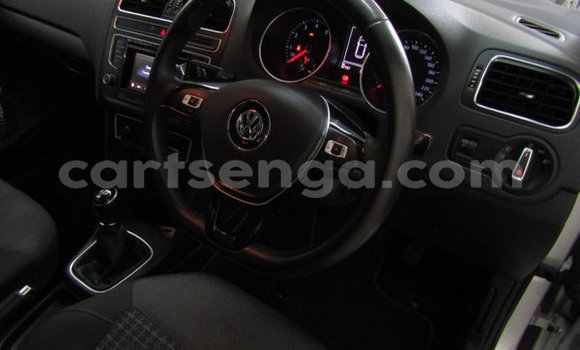 Nunua Ilio tumika Volkswagen Polo Silver Gari ndani ya Bulembu nchini Hhohho Nunua Ilio tumika Volkswagen Polo Silver Gari ndani ya Bulembu nchini Hhohho
