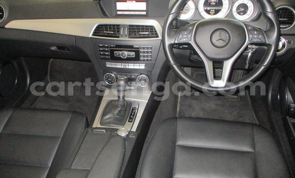 Acheter Occasion Voiture Mercedes‒Benz C–Class Gris à Ezulwini, Hhohho Acheter Occasion Voiture Mercedes‒Benz C–Class Gris à Ezulwini, Hhohho