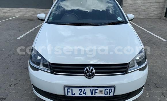 Acheter Occasion Voiture Volkswagen Polo Blanc à Tjaneni, Lubombo District Acheter Occasion Voiture Volkswagen Polo Blanc à Tjaneni, Lubombo District