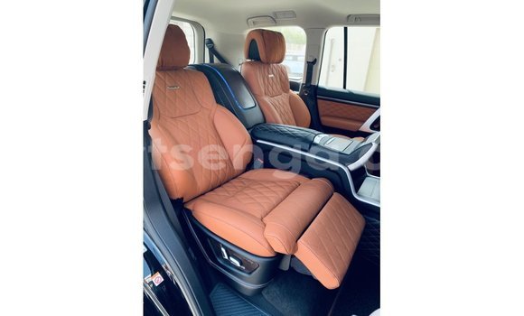 Buy Import Toyota Land Cruiser Black Car in Import - Dubai in Hhohho Buy Import Toyota Land Cruiser Black Car in Import - Dubai in Hhohho