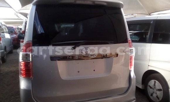 Buy Used Toyota Noah Silver Car in Mbabane in Manzini Buy Used Toyota Noah Silver Car in Mbabane in Manzini