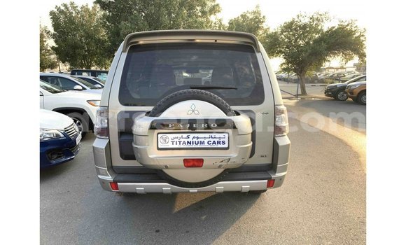 Nunua Imported Mitsubishi Pajero Other Gari ndani ya Import - Dubai nchini Hhohho Nunua Imported Mitsubishi Pajero Other Gari ndani ya Import - Dubai nchini Hhohho