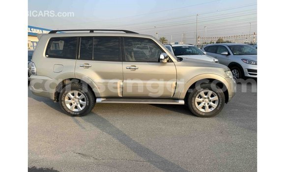 Nunua Imported Mitsubishi Pajero Other Gari ndani ya Import - Dubai nchini Hhohho Nunua Imported Mitsubishi Pajero Other Gari ndani ya Import - Dubai nchini Hhohho