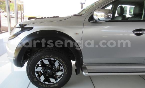 Acheter Occasion Voiture Mitsubishi Triton Gris à Mbabane, Manzini Acheter Occasion Voiture Mitsubishi Triton Gris à Mbabane, Manzini